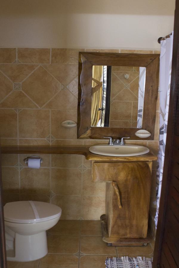 Hotel Sandpiper Jaco Bagian luar foto