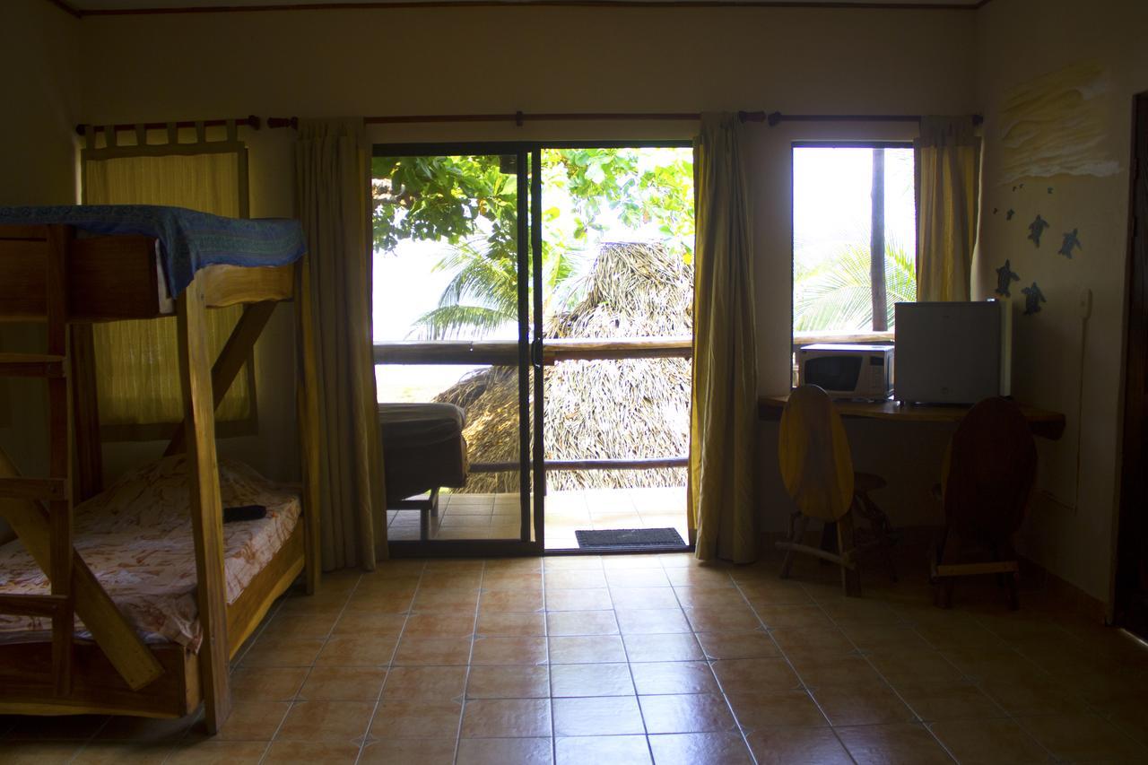 Hotel Sandpiper Jaco Bagian luar foto